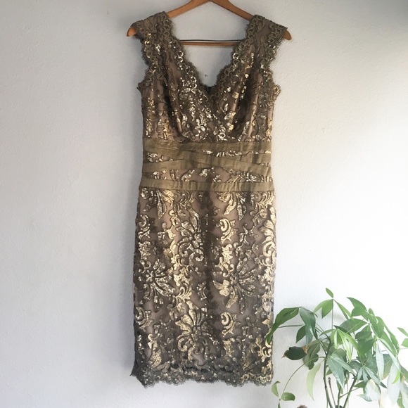 Tadashi Shoji Dresses & Skirts - Tadashi Shoji gold sequin embellished mini dress